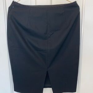 The Limited Classic Black Pencil Skirt